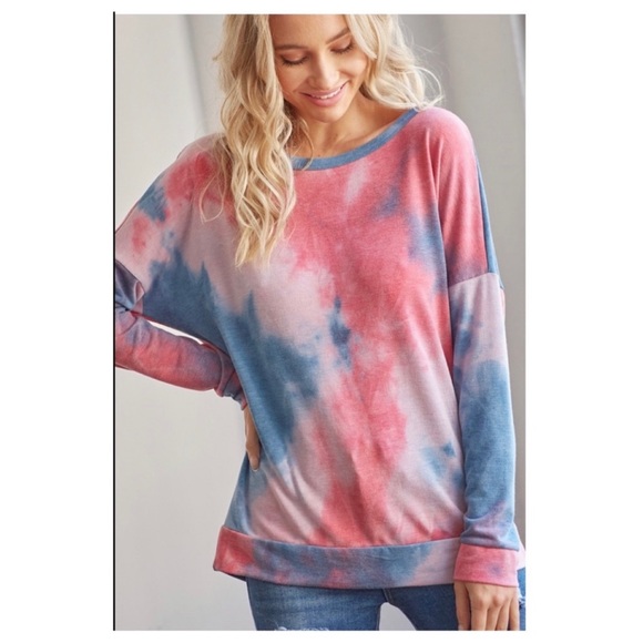 🩷💙New Pink And Blue Tie Dye Lounge Set Open Back Top With Matching Shorts🩷💙 - Picture 3 of 6